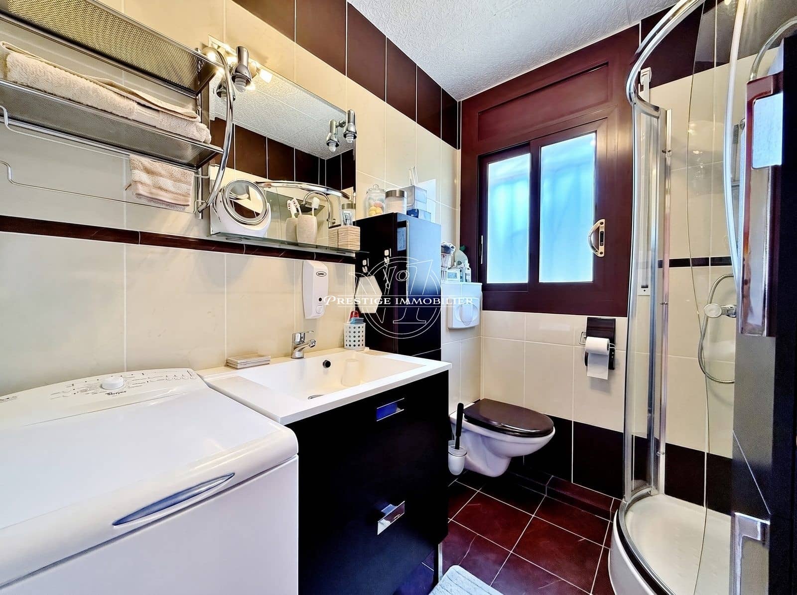 2 bedroom Apartment for sale in Roses - € 340,000 (Ref: 9916532)