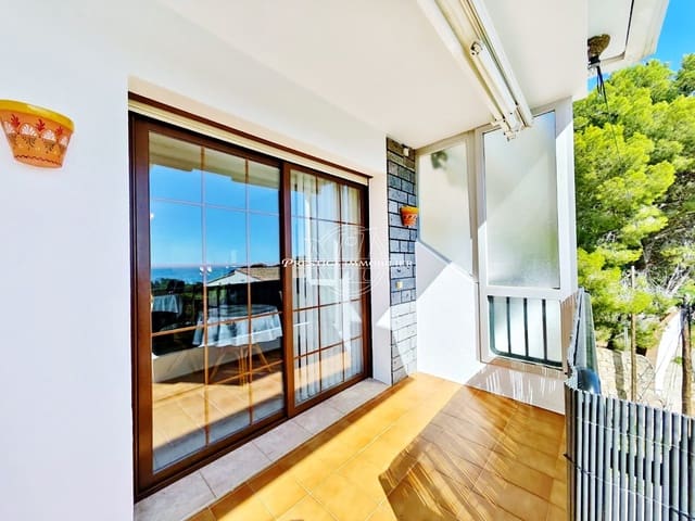 2 bedroom Apartment for sale in Roses - € 340,000 (Ref: 9916532)