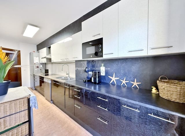 4 soveværelse Lejlighed til salg i Vilajuïga - € 225.000 (Ref: 9919074)