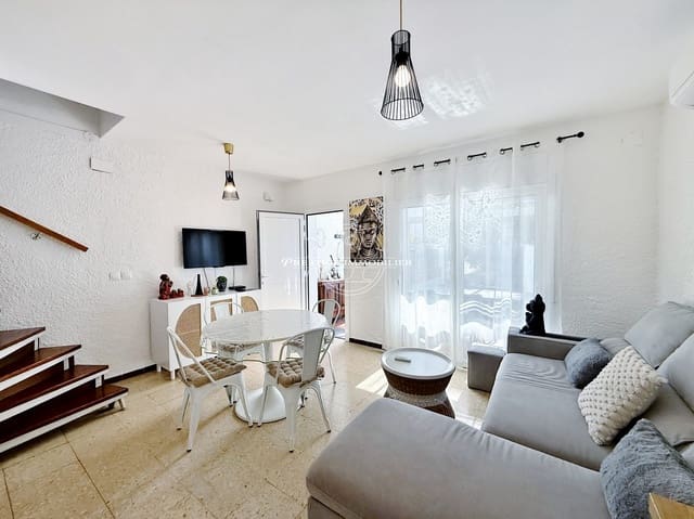 2 slaapkamer Huis te koop in Empuriabrava, Castelló d'Empúries met zwembad - € 239.000 (Ref: 9920397)