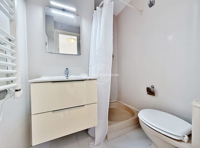 Apartamento de 1 habitación en Santa Margarida, Roses en venta - 135.000 € (Ref: 9927370)