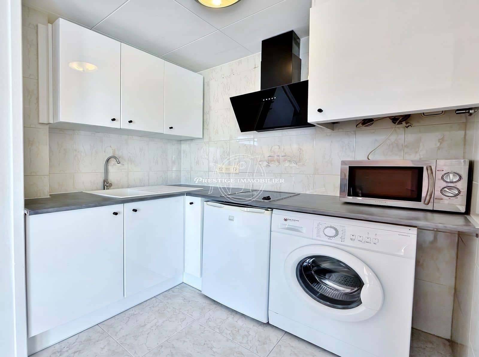 Apartment for sale in Roses - € 135,000 (Ref: 9927370)