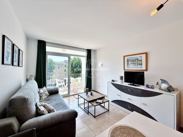 2 makuuhuone Huoneisto myytävänä paikassa Empuriabrava, Castelló d'Empúries mukana uima-altaan - 199 000 € (Ref: 9939112)