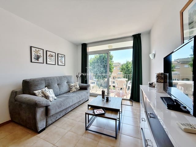 2 makuuhuone Huoneisto myytävänä paikassa Empuriabrava, Castelló d'Empúries mukana uima-altaan - 199 000 € (Ref: 9939112)