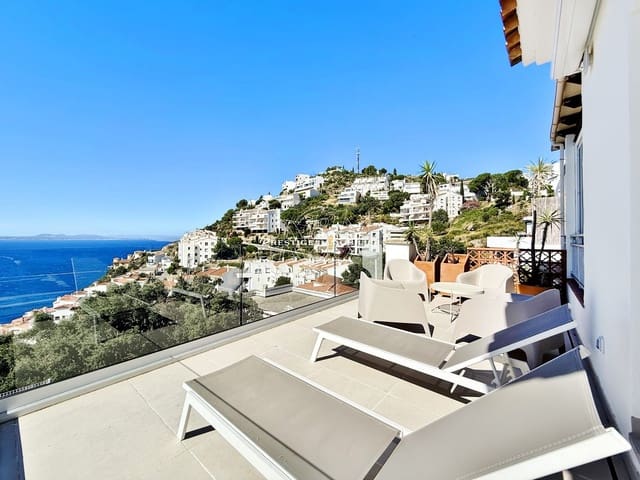 3 soveværelse Villa til salg i Roses med swimmingpool - € 569.000 (Ref: 9939593)