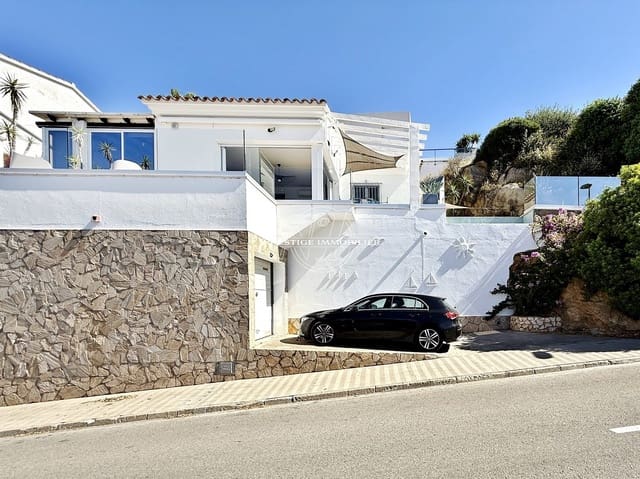3 soveværelse Villa til salg i Roses med swimmingpool - € 569.000 (Ref: 9939593)