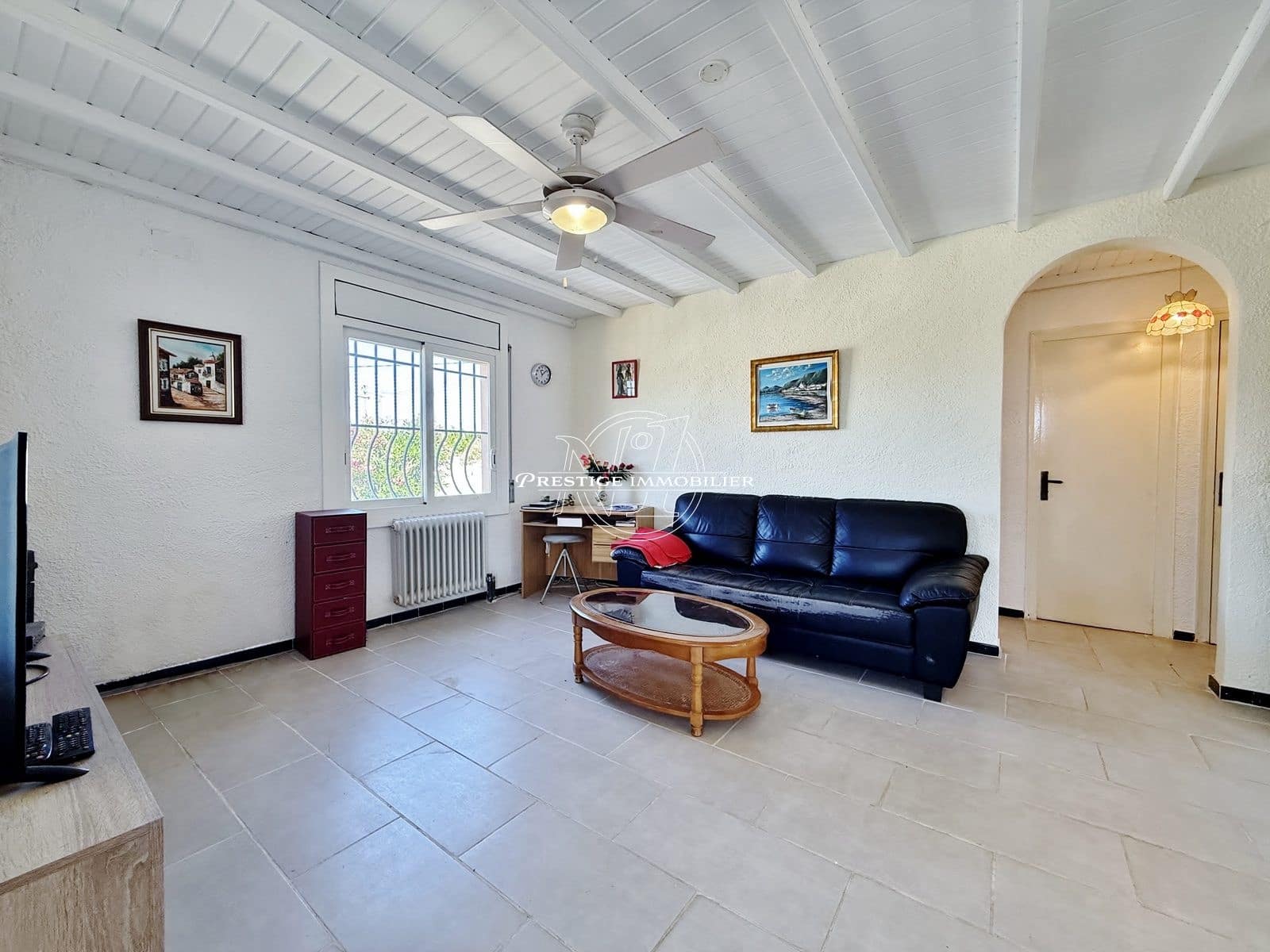 Chalet de 4 habitaciones en Roses en venta con piscina - 425.000 € (Ref: 9943211)