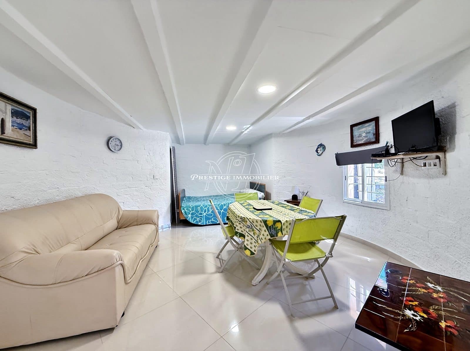 Chalet de 4 habitaciones en Roses en venta con piscina - 425.000 € (Ref: 9943211)