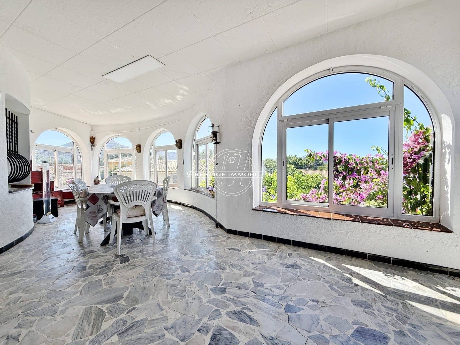Chalet de 4 habitaciones en Roses en venta con piscina - 425.000 € (Ref: 9943211)