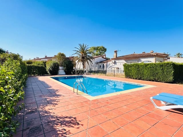 2 Zimmer Villa zu verkaufen in Torroella de Fluvià mit Pool - 349.000 € (Ref: 9954594)