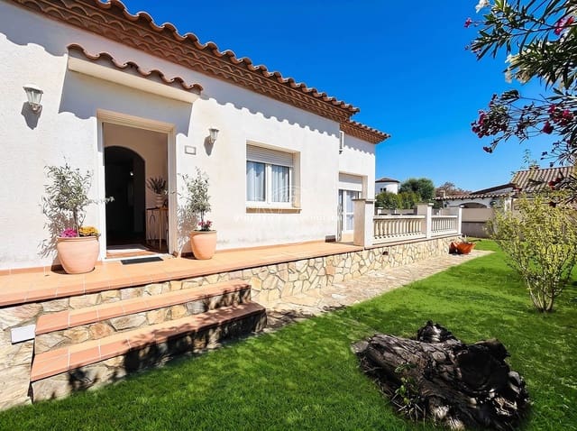 2 Zimmer Villa zu verkaufen in Torroella de Fluvià mit Pool - 349.000 € (Ref: 9954594)