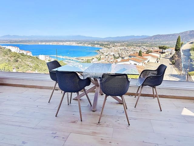 3 soverom Villa til salgs i Roses med svømmebasseng - € 595 000 (Ref: 9962676)