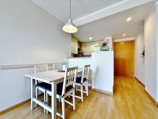 2 slaapkamer Appartement te koop in Roses met zwembad - € 239.000 (Ref: 9966004)