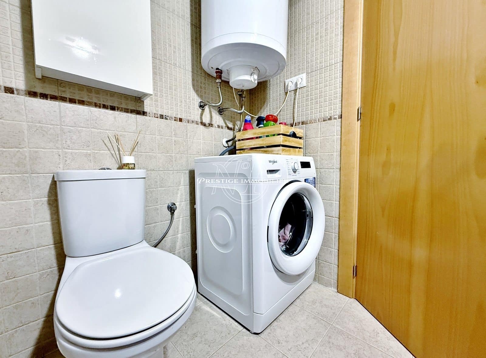 2 makuuhuone Huoneisto myytävänä paikassa Roses mukana uima-altaan - 239 000 € (Ref: 9966004)