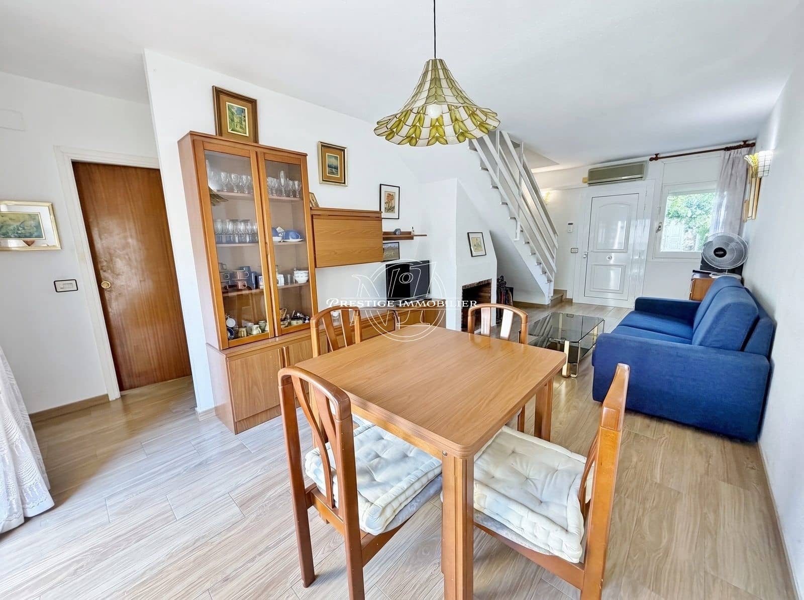 3 bedroom Townhouse for sale in Roses with pool - € 295,000 (Ref: 9966005)