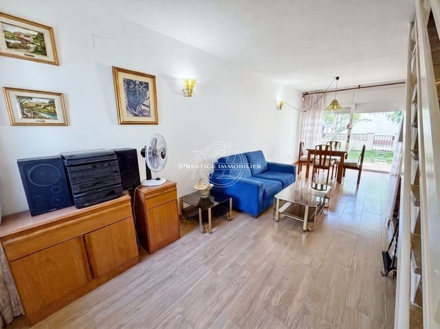 3 soverom Hus til salgs i Roses med svømmebasseng - € 295 000 (Ref: 9966005)