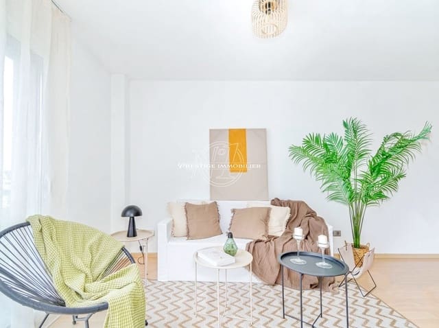 Apartamento de 2 habitaciones en Santa Margarida, Roses en venta con piscina - 287.000 € (Ref: 9967550)