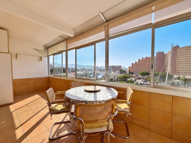 Apartamento de 2 habitaciones en Santa Margarida, Roses en venta - 259.000 € (Ref: 9967551)