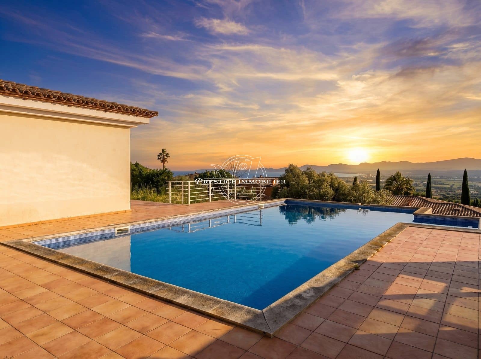 4 soverom Villa til salgs i Palau-saverdera med svømmebasseng - € 1 150 000 (Ref: 9970579)