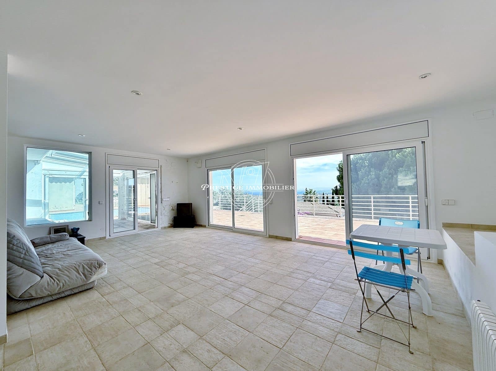 4 soverom Villa til salgs i Palau-saverdera med svømmebasseng - € 1 150 000 (Ref: 9970579)