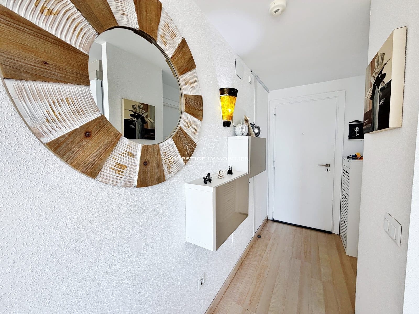 Apartamento de 2 habitaciones en Roses en venta con piscina - 199.000 € (Ref: 9974372)