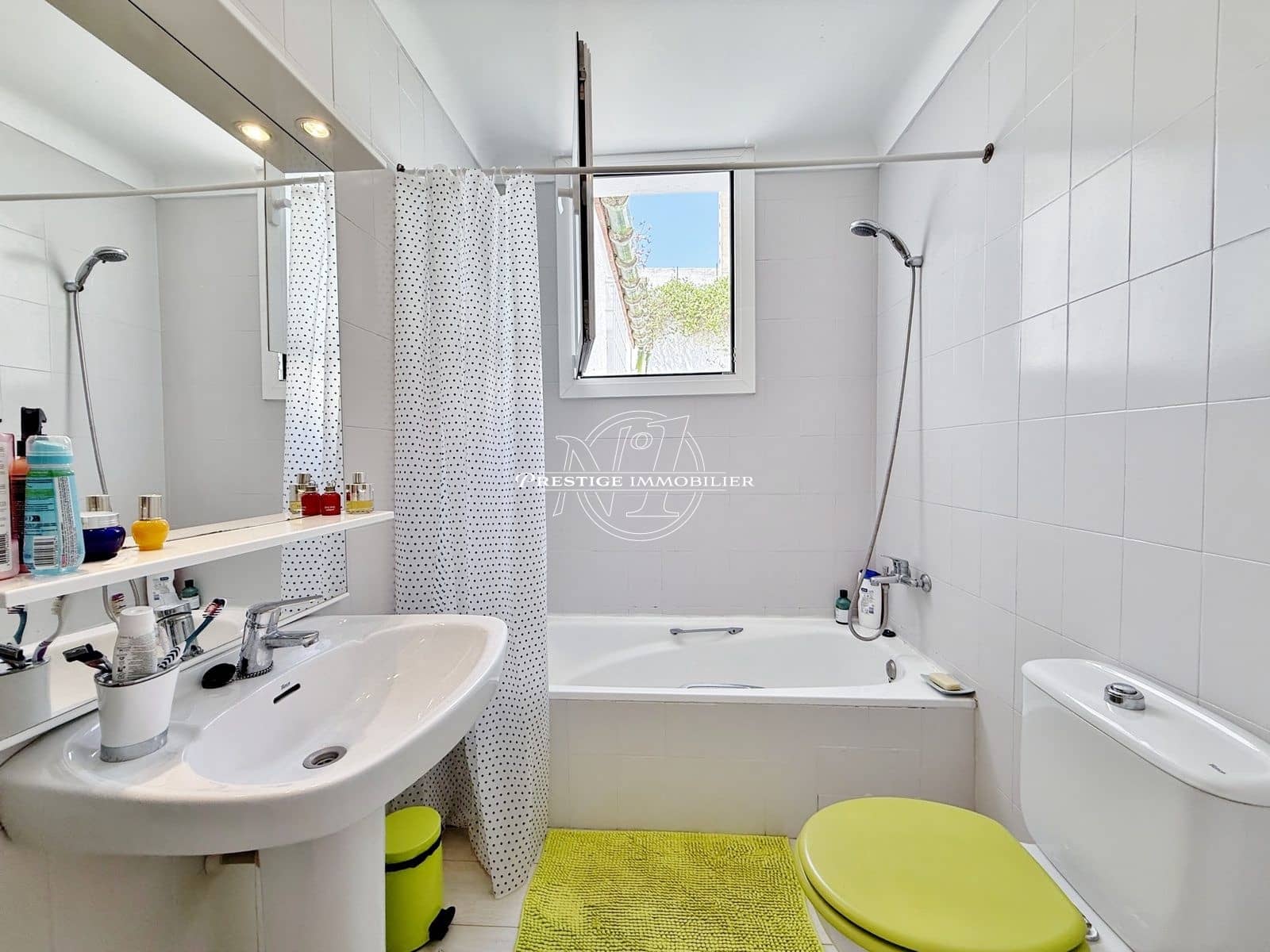 2 bedroom Villa for sale in Roses - € 379,000 (Ref: 9974373)