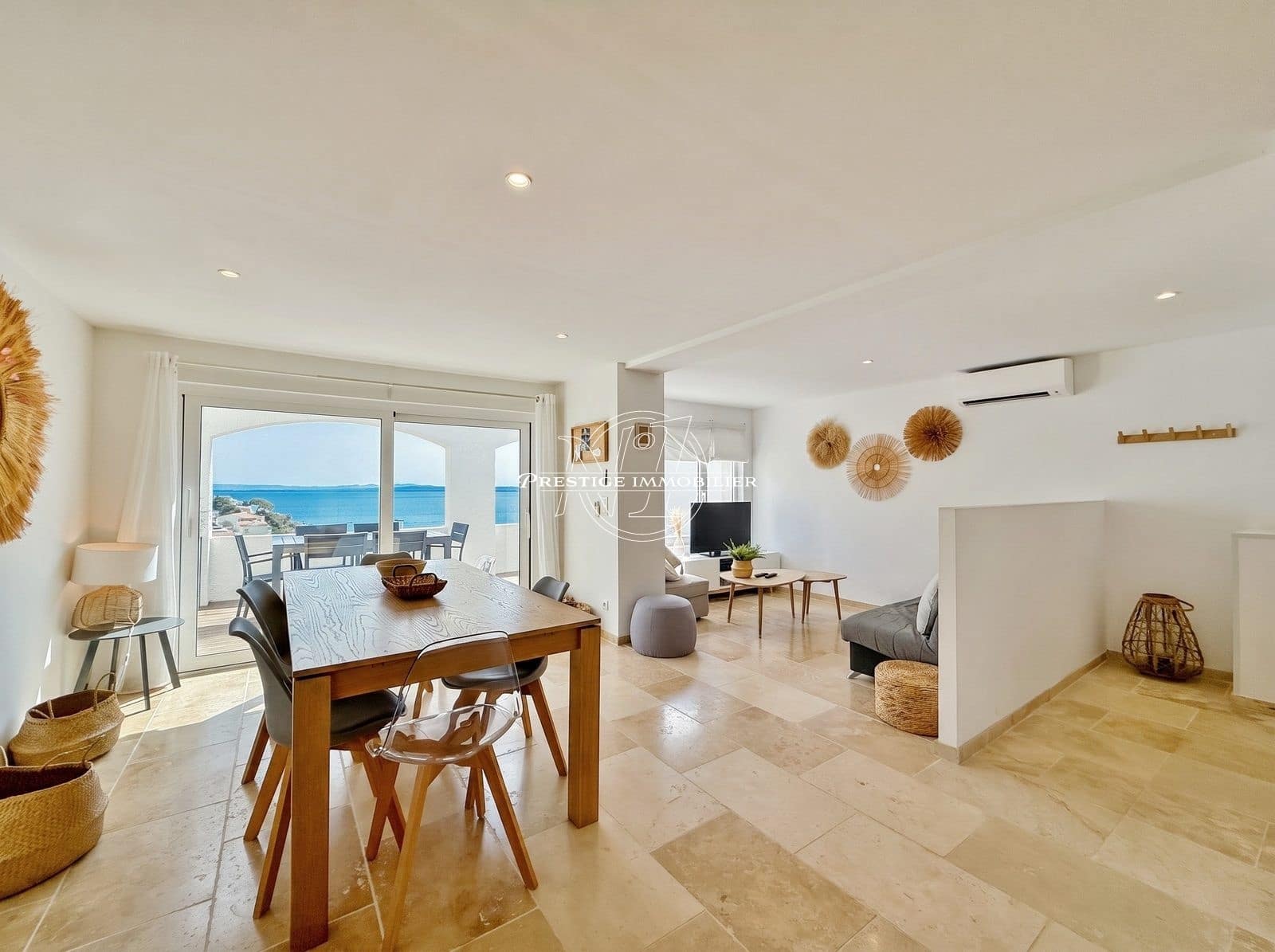 3 soverom Villa til salgs i Roses med svømmebasseng - € 795 000 (Ref: 9977297)