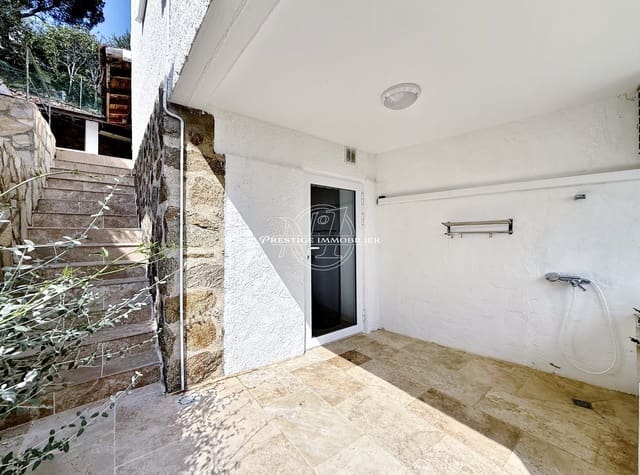 3 soverom Villa til salgs i Roses med svømmebasseng - € 795 000 (Ref: 9977297)