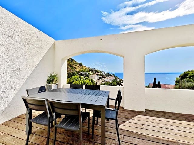 3 soverom Villa til salgs i Roses med svømmebasseng - € 795 000 (Ref: 9977297)