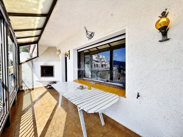 3 soverom Villa til salgs i Roses - € 280 000 (Ref: 9978814)