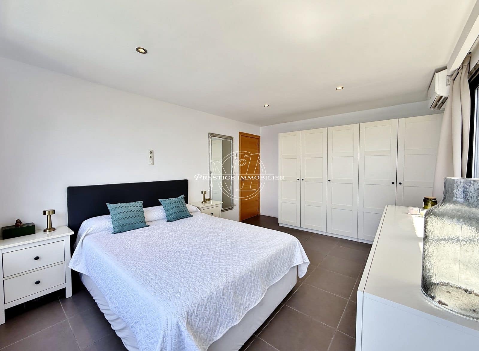 Chalet de 4 habitaciones en Roses en venta con piscina - 895.000 € (Ref: 9983727)