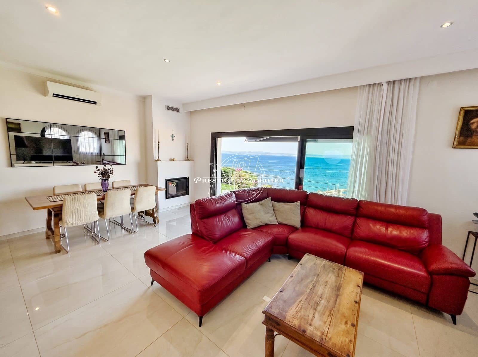 Chalet de 4 habitaciones en Roses en venta con piscina - 895.000 € (Ref: 9983727)