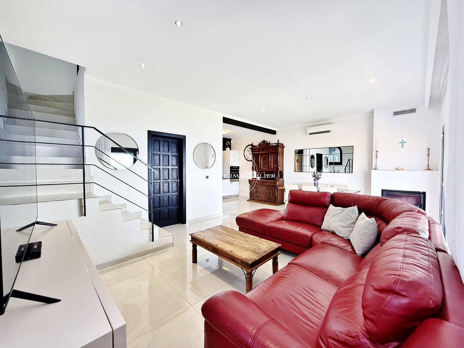 Chalet de 4 habitaciones en Roses en venta con piscina - 895.000 € (Ref: 9983727)