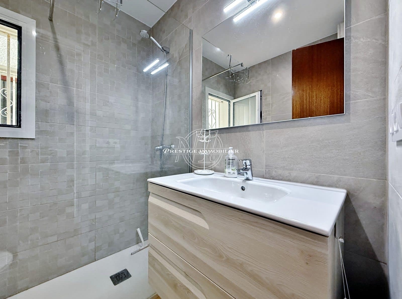 Chalet de 2 habitaciones en Roses en venta - 350.000 € (Ref: 9994202)