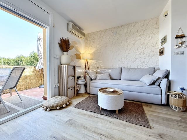 1 soveværelse Lejlighed til salg i Empuriabrava, Castelló d'Empúries med swimmingpool - € 125.000 (Ref: 9997109)