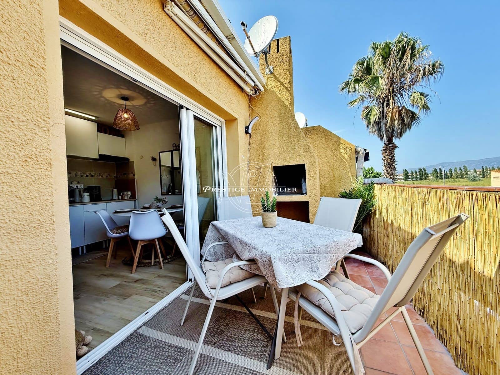 1 soveværelse Lejlighed til salg i Empuriabrava med swimmingpool - € 125.000 (Ref: 9997109)