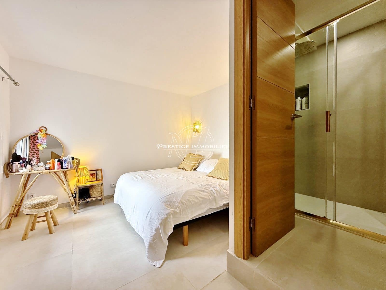 4 slaapkamer Appartement te koop in Roses - € 649.000 (Ref: 9997110)