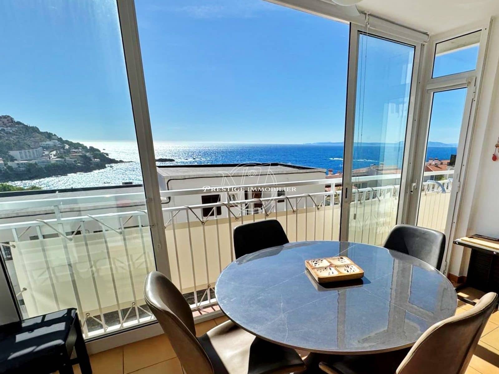 Apartamento de 2 habitaciones en Roses en venta - 294.000 € (Ref: 9999738)