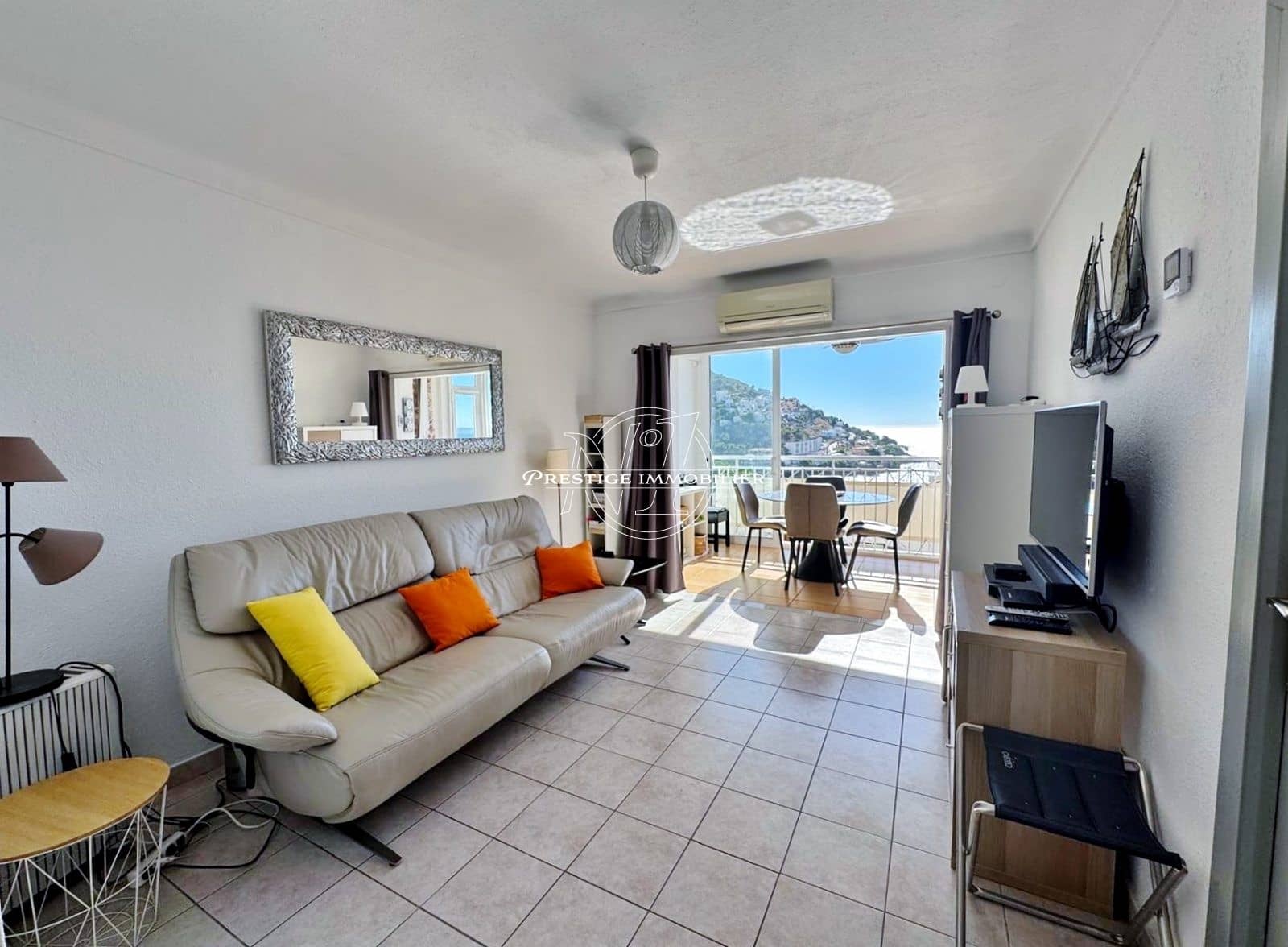 Apartamento de 2 habitaciones en Roses en venta - 294.000 € (Ref: 9999738)
