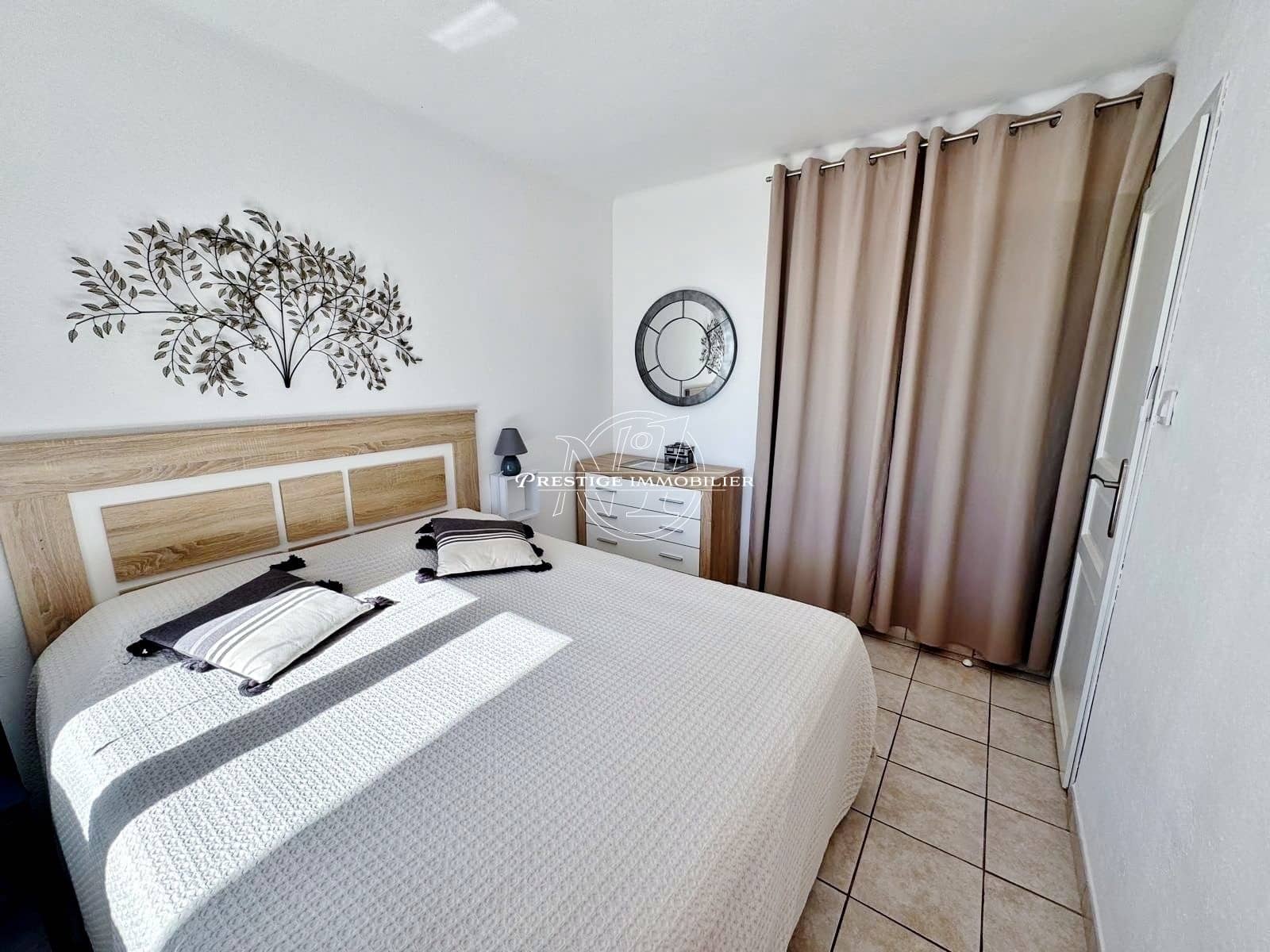 Apartamento de 2 habitaciones en Roses en venta - 294.000 € (Ref: 9999738)