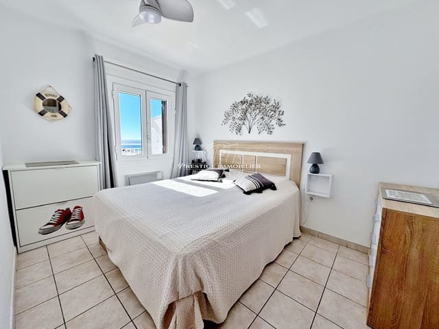 Apartamento de 2 habitaciones en Roses en venta - 294.000 € (Ref: 9999738)