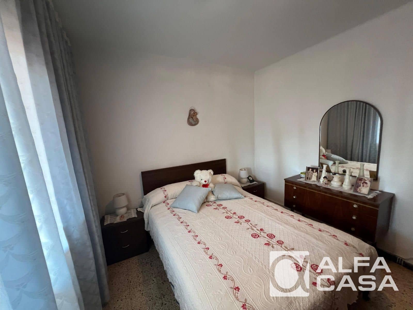 3 sovrum Lägenhet till salu i Santa Coloma de Gramenet - 255 000 € (Ref: 10036228)