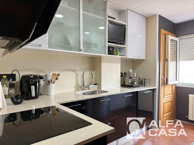 4 sypialnia Mieszkanie na sprzedaż w Lloret de Mar - 260 000 € (Ref: 10048473)