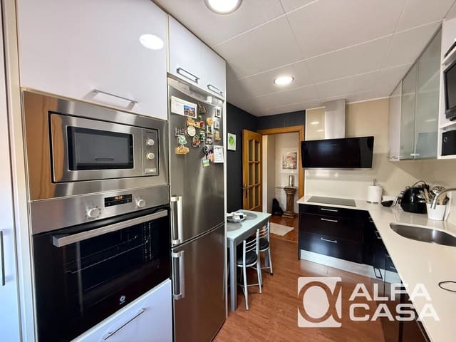 4 sypialnia Mieszkanie na sprzedaż w Lloret de Mar - 260 000 € (Ref: 10048473)