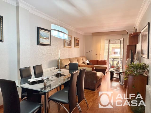 4 sypialnia Mieszkanie na sprzedaż w Lloret de Mar - 260 000 € (Ref: 10048473)