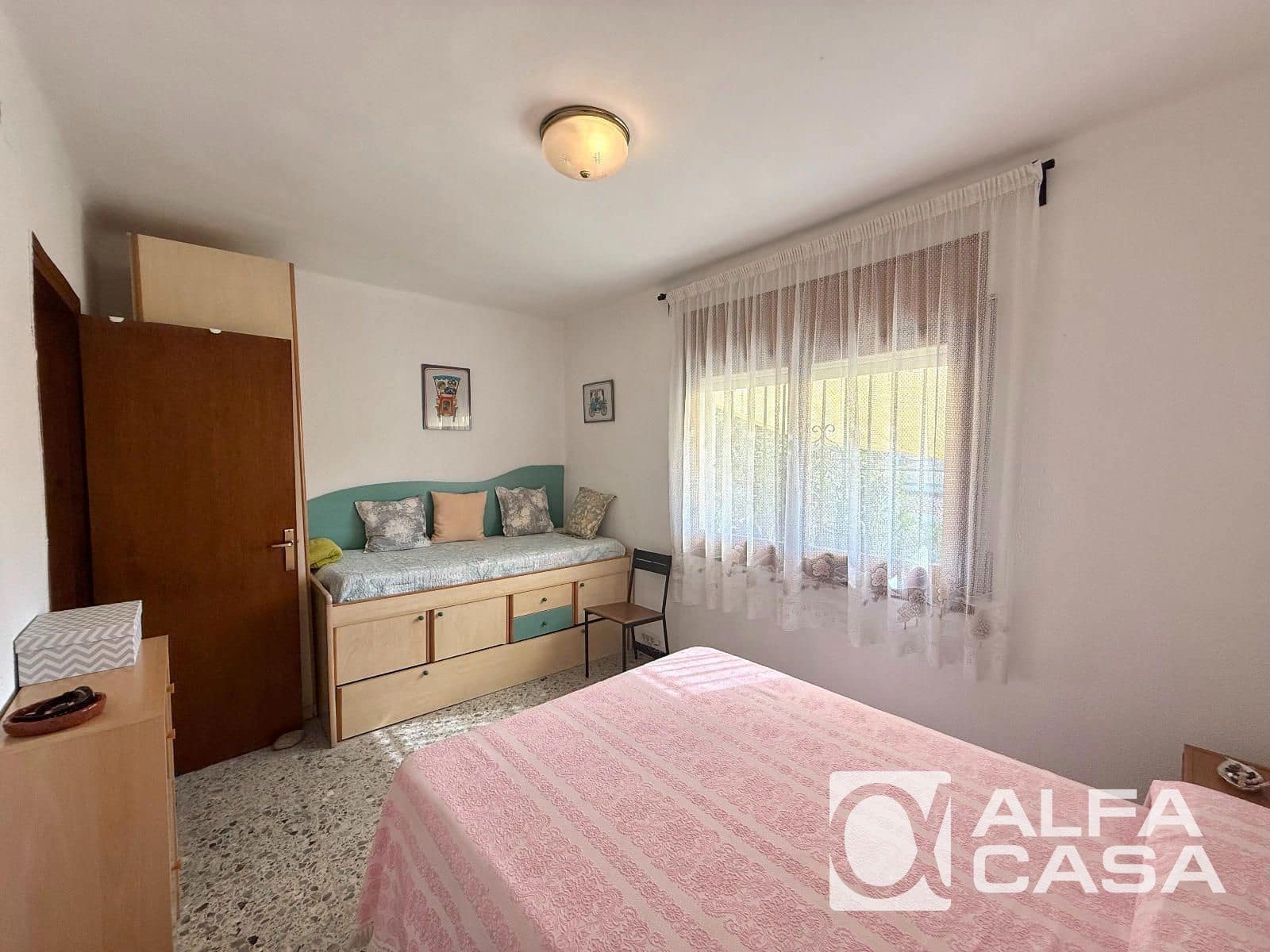 Piso de 3 habitaciones en Vidreres en venta con garaje - 250.000 € (Ref: 10049816)