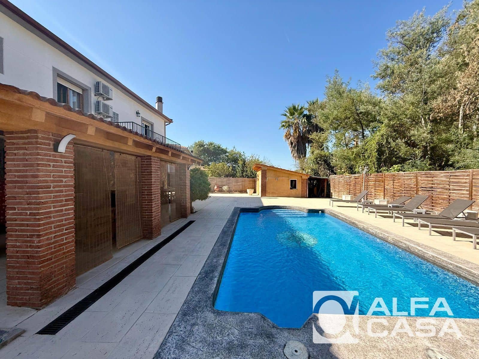 5 chambre Villa/Maison à vendre à Vidreres avec piscine - 337 000 € (Ref: 10049838)