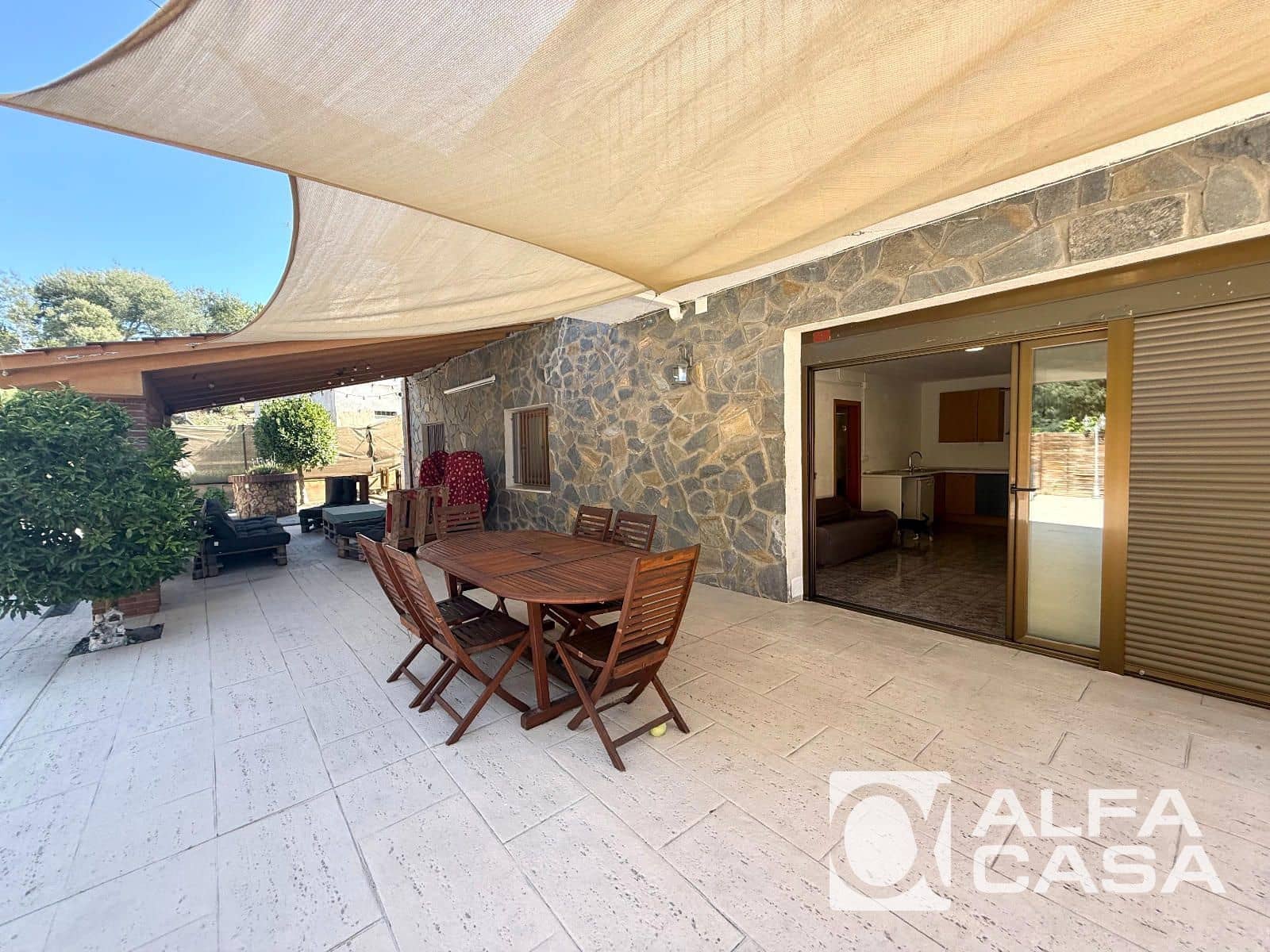 5 chambre Villa/Maison à vendre à Vidreres avec piscine - 337 000 € (Ref: 10049838)