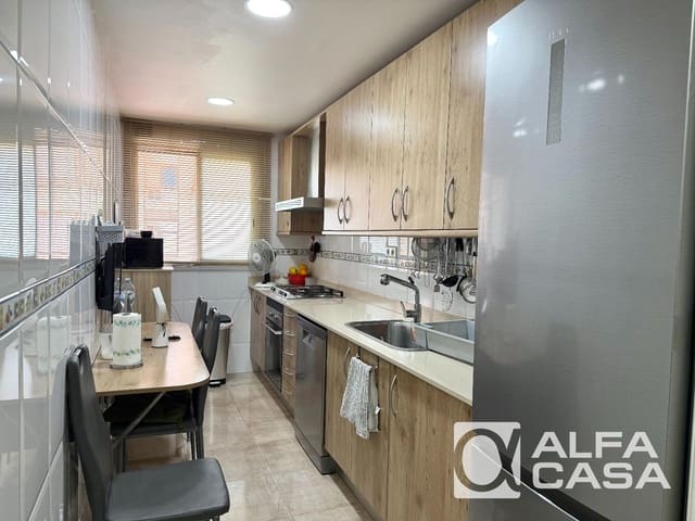 3 soveværelse Lejlighed til salg i Lloret de Mar - € 335.000 (Ref: 10057685)