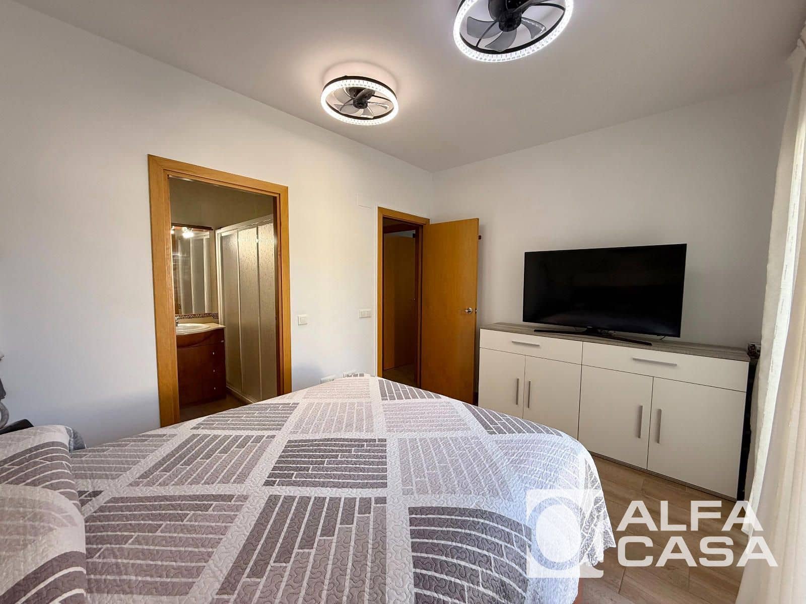 3 slaapkamer Flat te koop in Lloret de Mar - € 335.000 (Ref: 10057685)